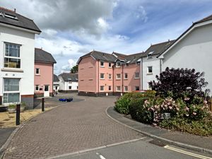 Photo 14- click for photo gallery